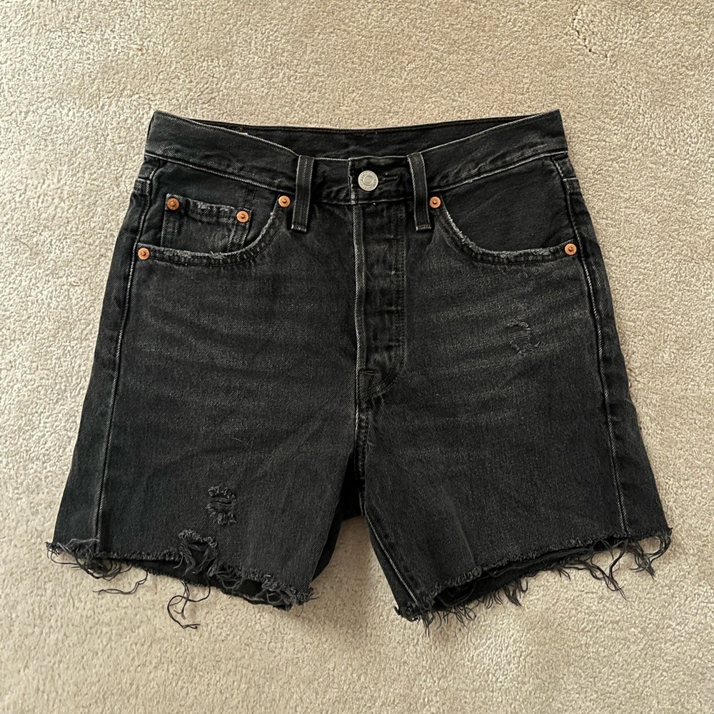 Levi's Black Frayed Mom Jean Shorts